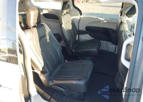 2020 Chrysler Pacifica Limited z USA, uszkodzony, nr VIN 2C4RC1GG2LR252673